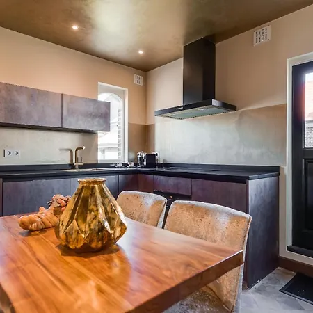 Appartement Poortgebouw Kasteel Borgharen -